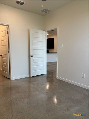 2933 Quail Ridge Lane B, Temple, TX 76501