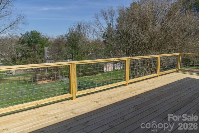 183 Mount Carmel Road, Asheville, NC 28806