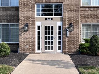 535 Cloverfield Lane, 202, Fort Wright, KY 41011