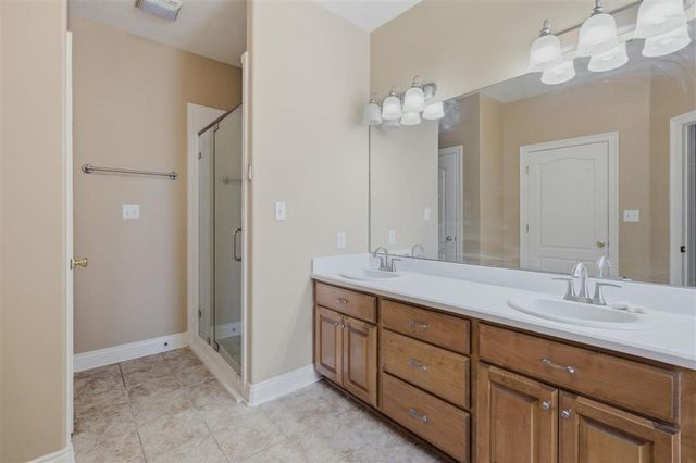5726 W Kayleigh Lane, Lake Charles, LA 70605