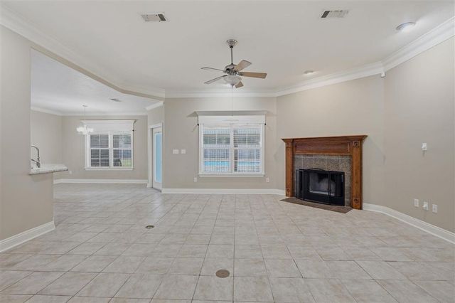 5726 W Kayleigh Lane, Lake Charles, LA 70605