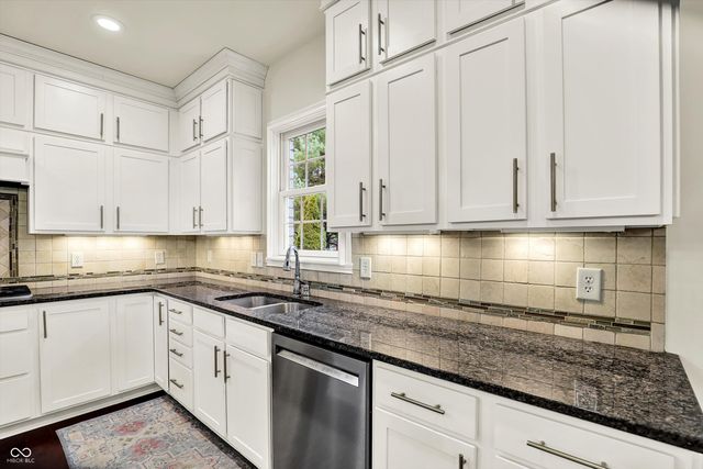 4030 Birkdale Drive, Carmel, IN 46033