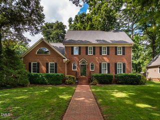3235 Hiddenwood Lane, Burlington, NC 27215