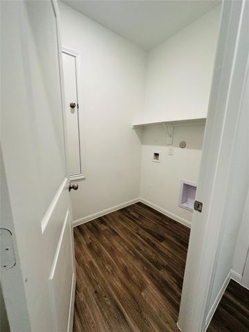 309 Maple Bark Trail, Willis, TX 77378