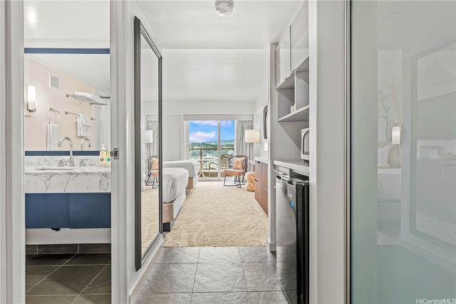 410 Atkinson Drive 2629, Honolulu, HI 96814
