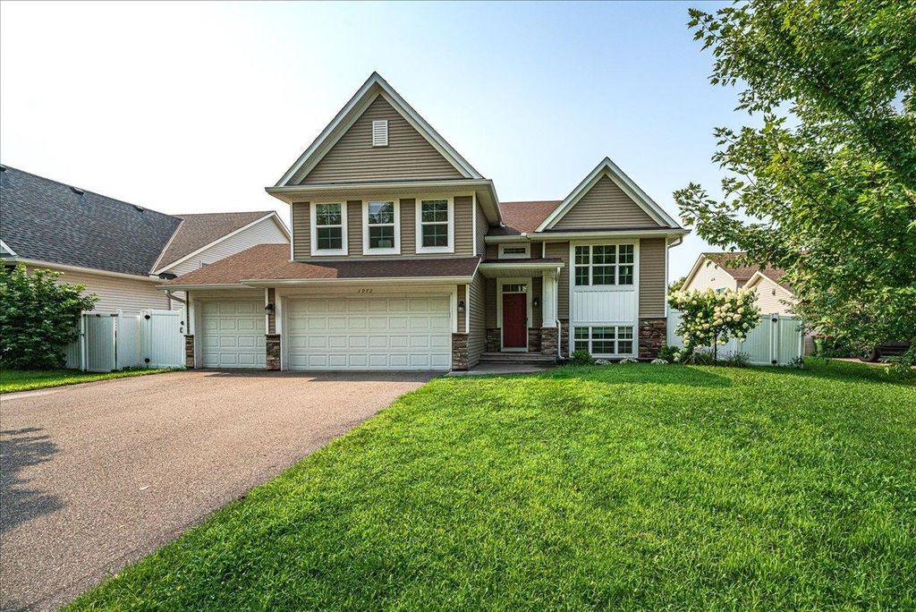 1972 127th Court NE, Blaine, MN 55449
