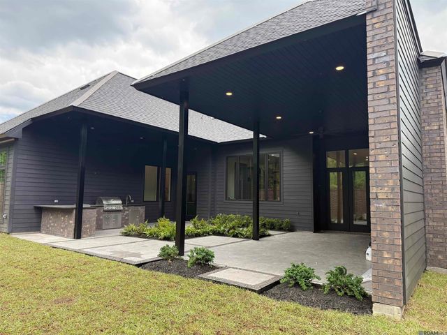 8634 Hattic St, Baton Rouge, LA 70817