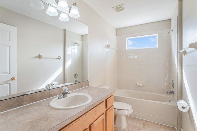 8602 SANDY PLAINS DRIVE, Riverview, FL 33578