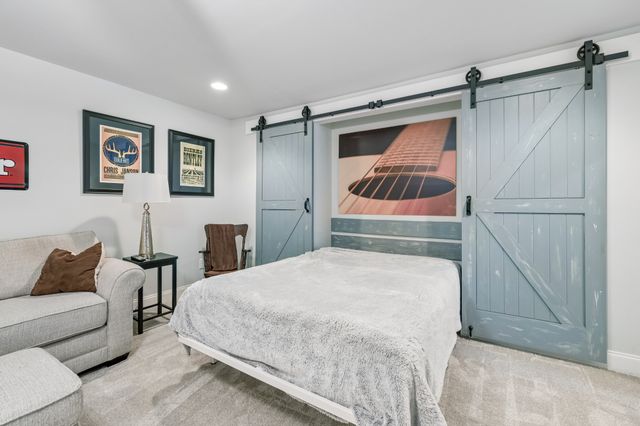 404 Anchor Reserve Cv, Hermitage, TN 37076