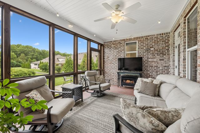 404 Anchor Reserve Cv, Hermitage, TN 37076