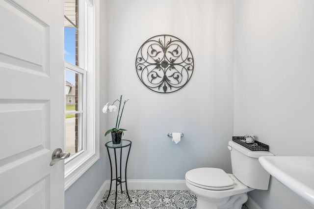 404 Anchor Reserve Cv, Hermitage, TN 37076