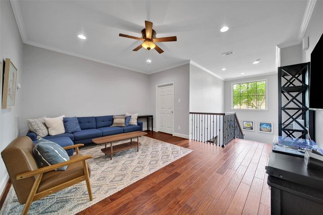 1642 Richelieu Lane, Houston, TX 77018