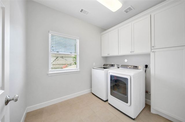 1642 Richelieu Lane, Houston, TX 77018