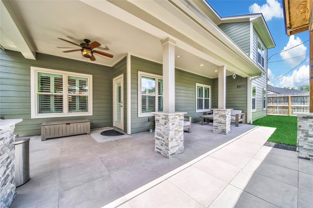 1642 Richelieu Lane, Houston, TX 77018