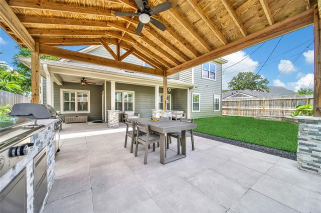 1642 Richelieu Lane, Houston, TX 77018