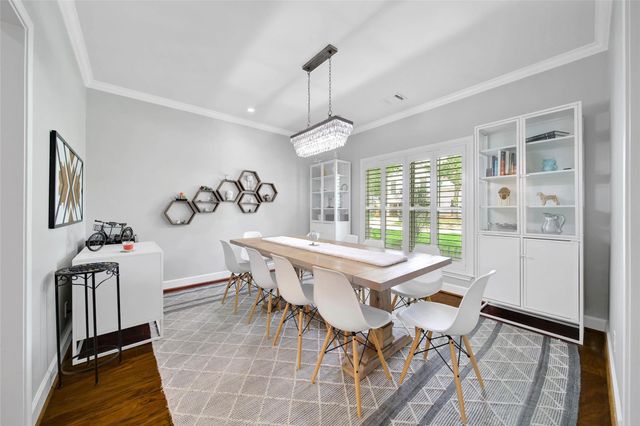 1642 Richelieu Lane, Houston, TX 77018