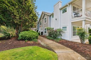1607 Kincaid Street #E8, Dupont, WA 98327