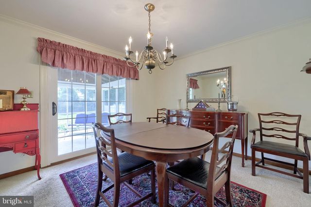2129 KENTWOOD DR, Lancaster, PA 17601