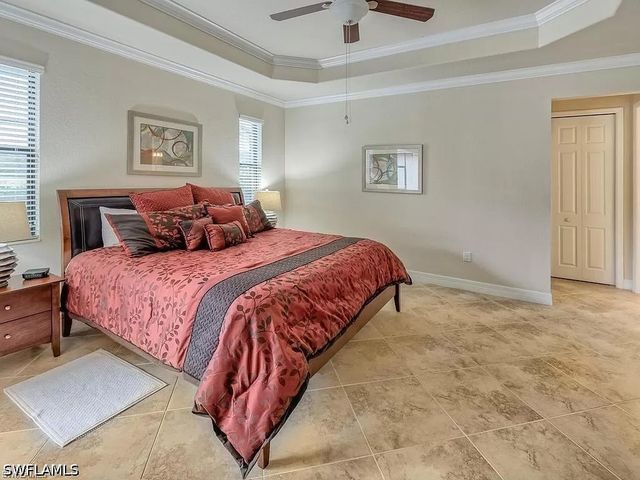 9254 Veneto PL, Naples, FL 34113