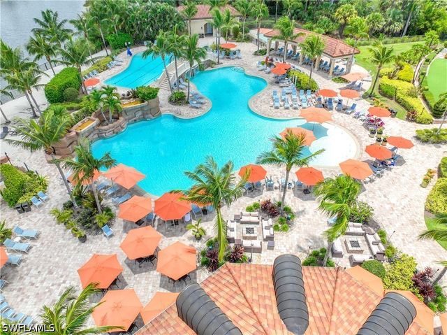 9254 Veneto PL, Naples, FL 34113