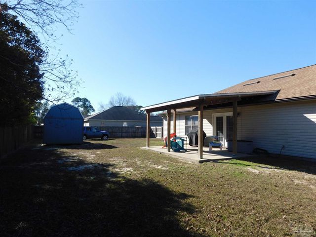 2628 Salamanca St, Navarre, FL 32566