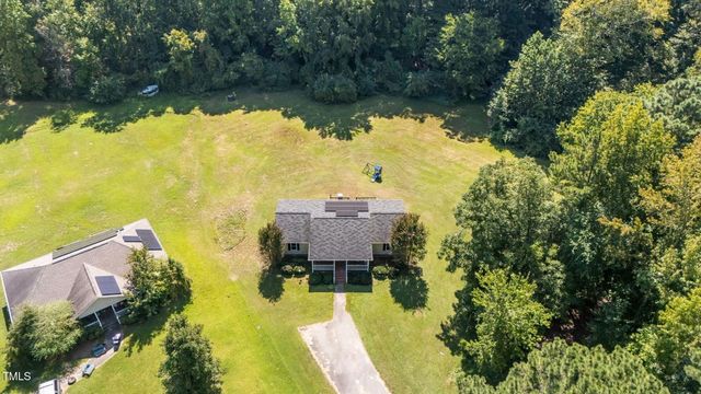 319 S Currie Drive, Sanford, NC 27330