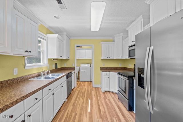 319 S Currie Drive, Sanford, NC 27330