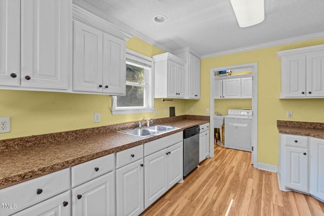 319 S Currie Drive, Sanford, NC 27330
