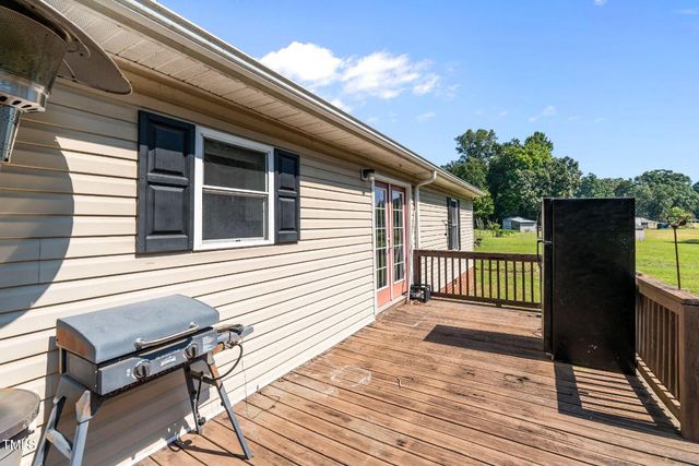 319 S Currie Drive, Sanford, NC 27330