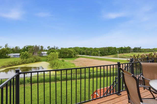 1961 Sierra Parkway, Waconia, MN 55387
