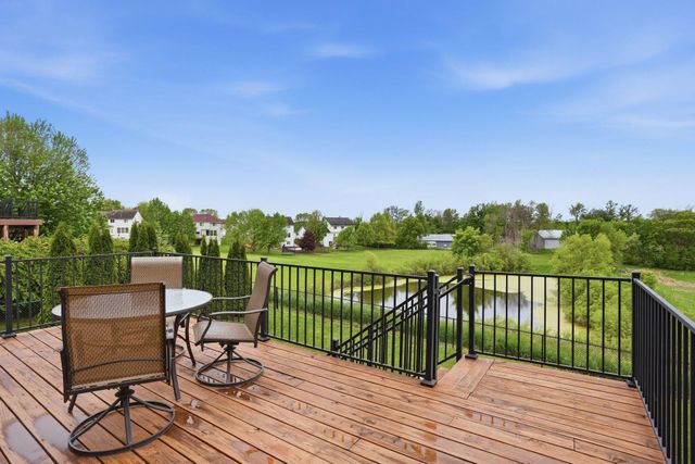 1961 Sierra Parkway, Waconia, MN 55387