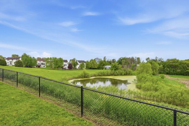 1961 Sierra Parkway, Waconia, MN 55387