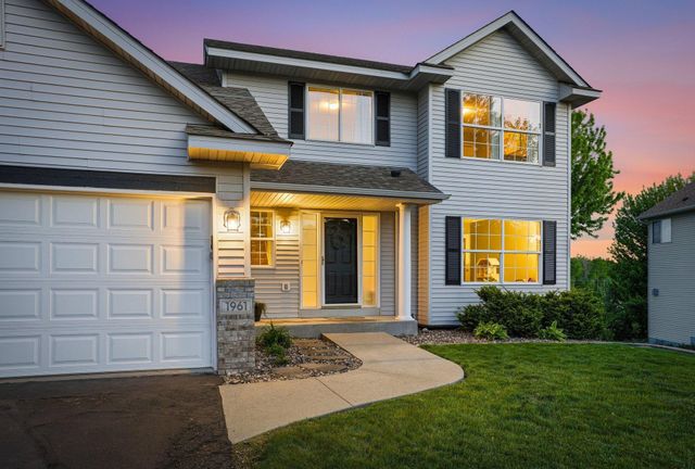 1961 Sierra Parkway, Waconia, MN 55387