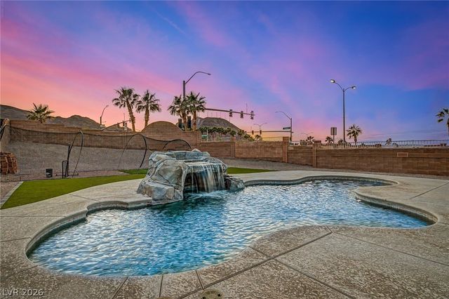 1001 Amber Gate Street, Henderson, NV 89002