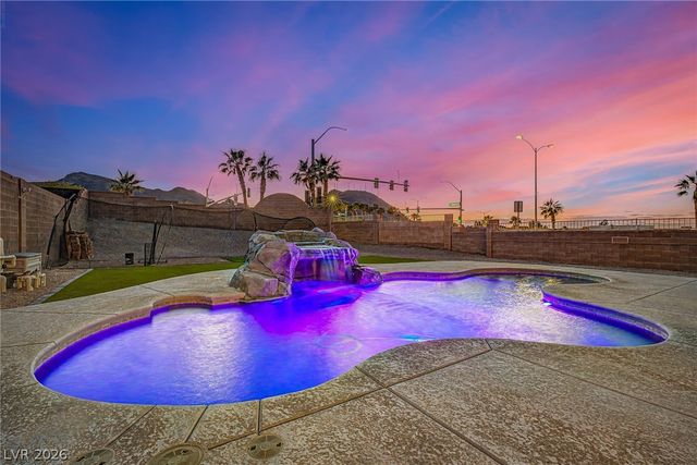1001 Amber Gate Street, Henderson, NV 89002