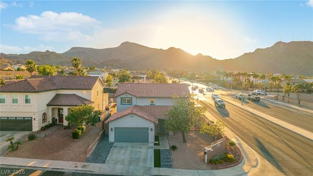 1001 Amber Gate Street, Henderson, NV 89002