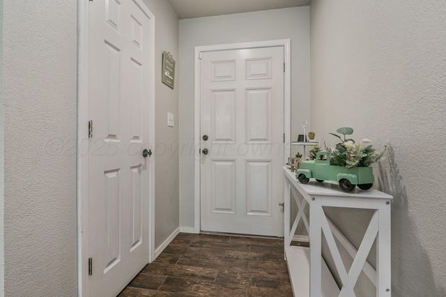 2002 SW 61ST Avenue, Amarillo, TX 79118