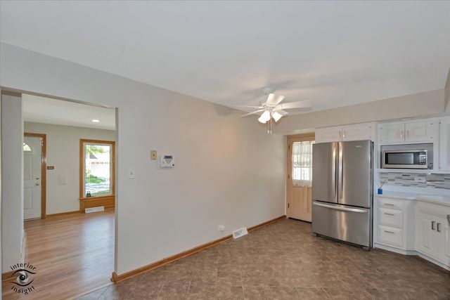 1005 E Park Street, Arlington Heights, IL 60005