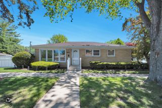 1005 E Park Street, Arlington Heights, IL 60005