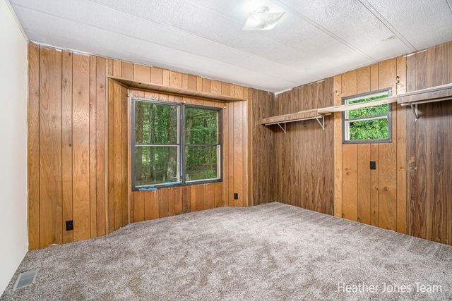 1066 Fisk Avenue, Aetna Twp, MI 49336