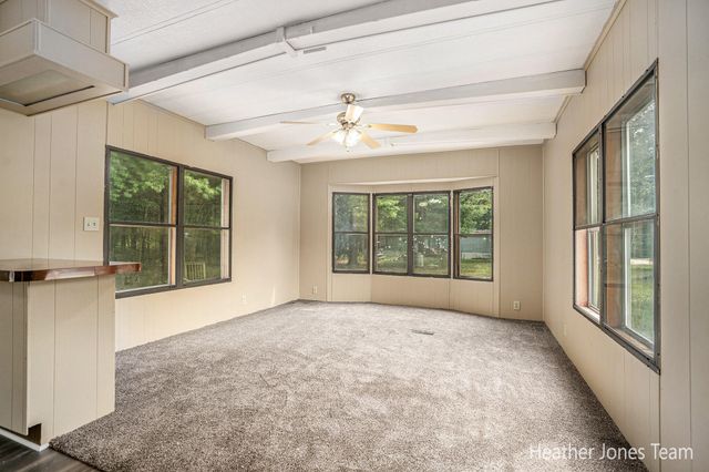 1066 Fisk Avenue, Aetna Twp, MI 49336