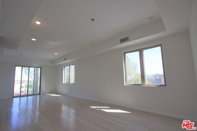 819 S HOLT Avenue PH, Los Angeles, CA 90035