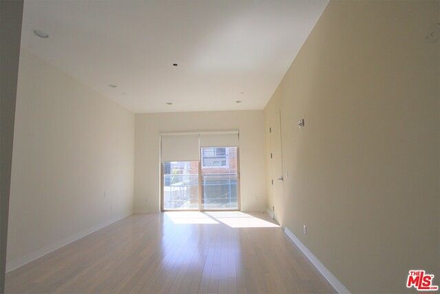 819 S HOLT Avenue PH, Los Angeles, CA 90035
