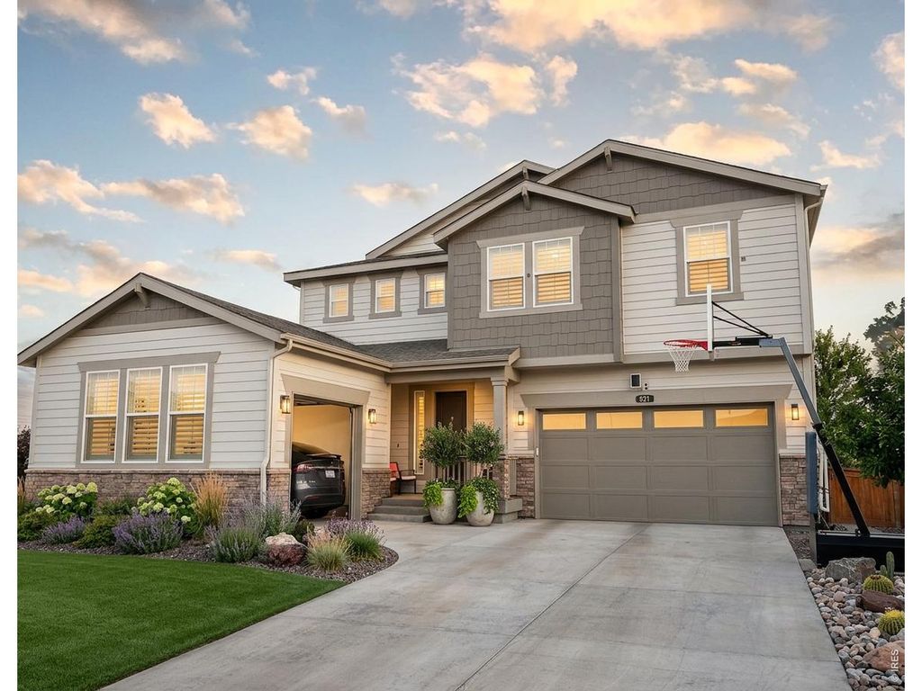 821 Wildrose Pl, Erie, CO 80516