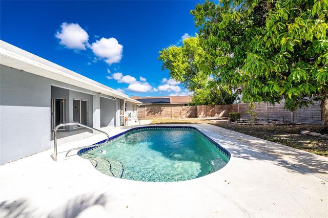 380 BLARNEY STREET, Port Charlotte, FL 33954