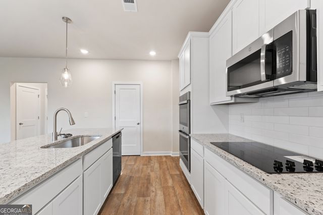 719 Coneflower Way, Mcdonough, GA 30253