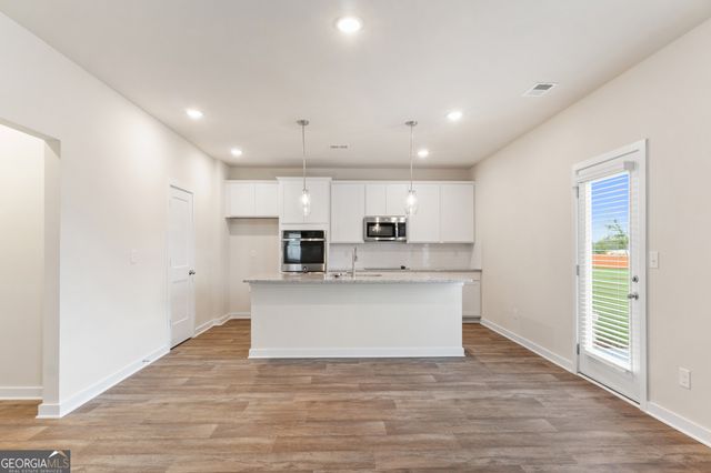 719 Coneflower Way, Mcdonough, GA 30253