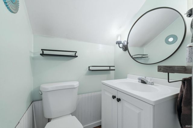 515 S Hamsher Street, Garrett, IN 46738