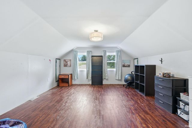 515 S Hamsher Street, Garrett, IN 46738