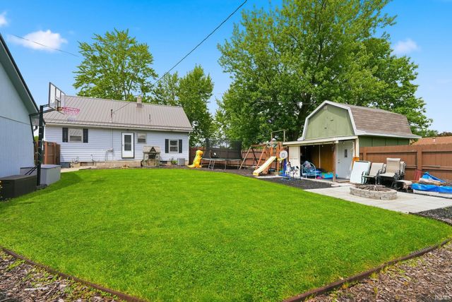 515 S Hamsher Street, Garrett, IN 46738
